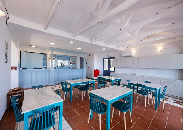 Ionio Ξενοδοχείο 2*