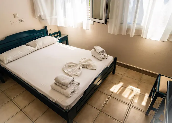 Ionio Ξενοδοχείο 2*