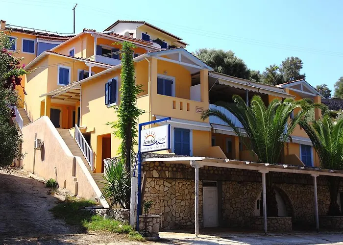 Ionio Ξενοδοχείο